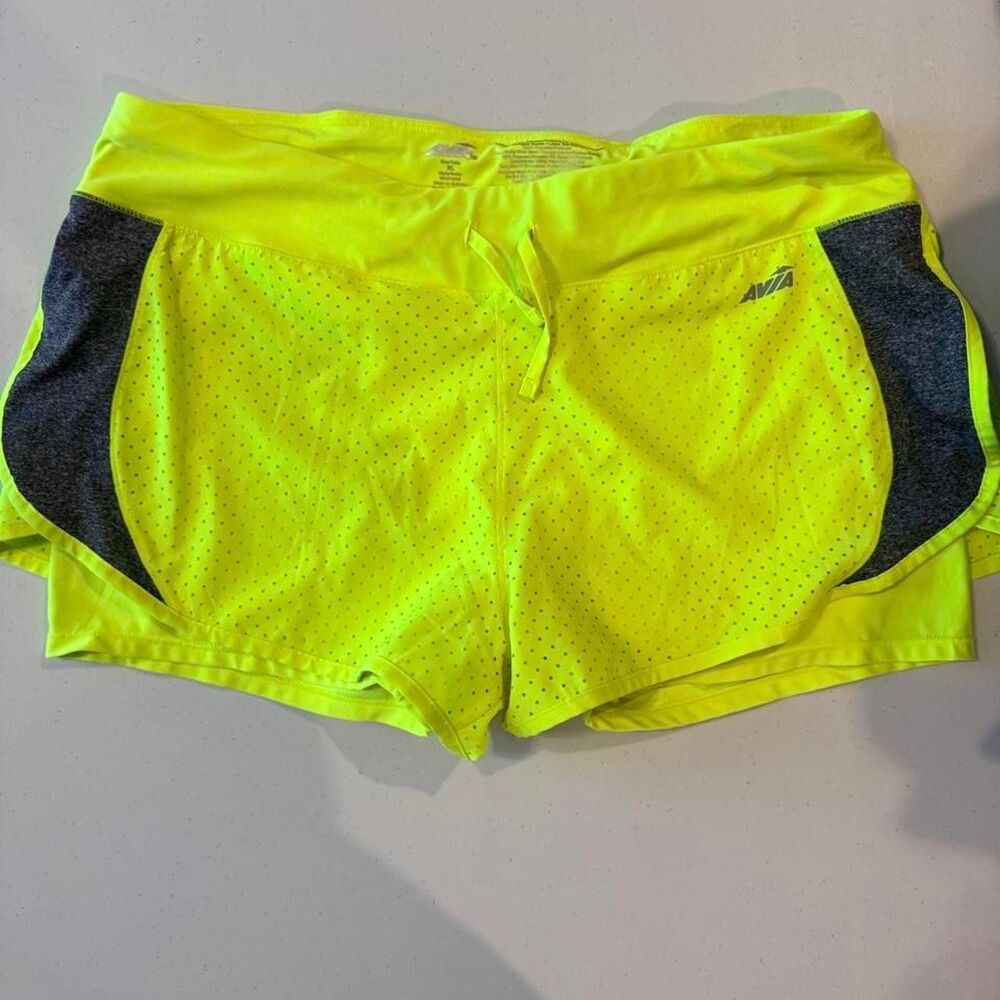 Avia Women's multi Shorts